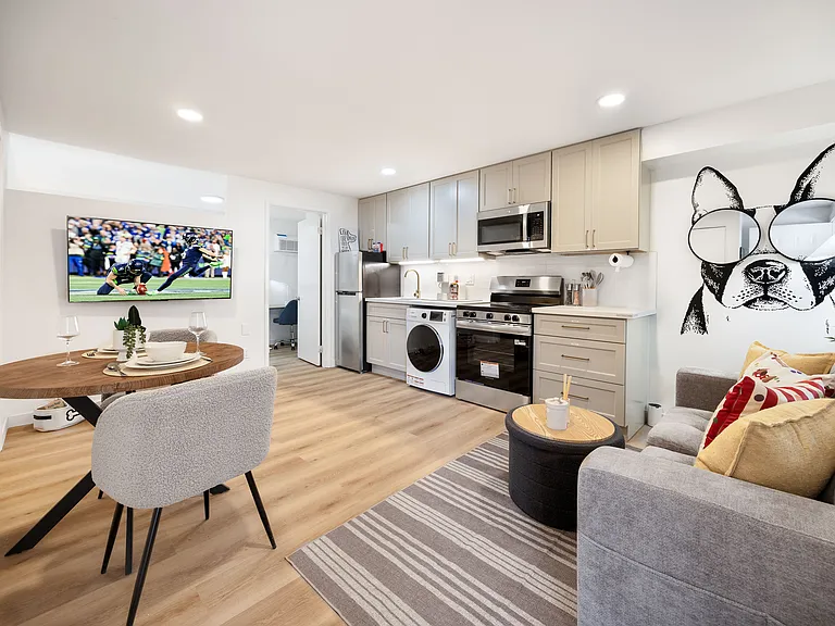 15 Dravus St #3 — Photo 3