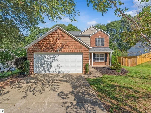 410 Revis Creek Ct, Simpsonville, SC 29681