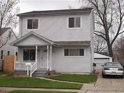 23386 Davey Ave photo 1