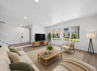 21725 Lake Vis, Lake Forest, CA 92630