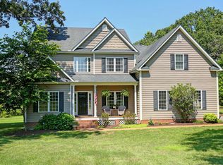 3127 Shadow Creek Dr, Powhatan, VA