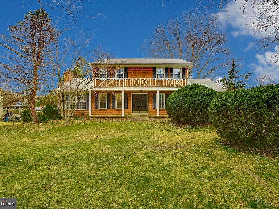 1st image of 7216 Marr Dr