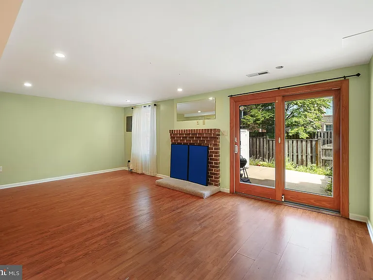 4453 Edan Mae Ct — Photo 28
