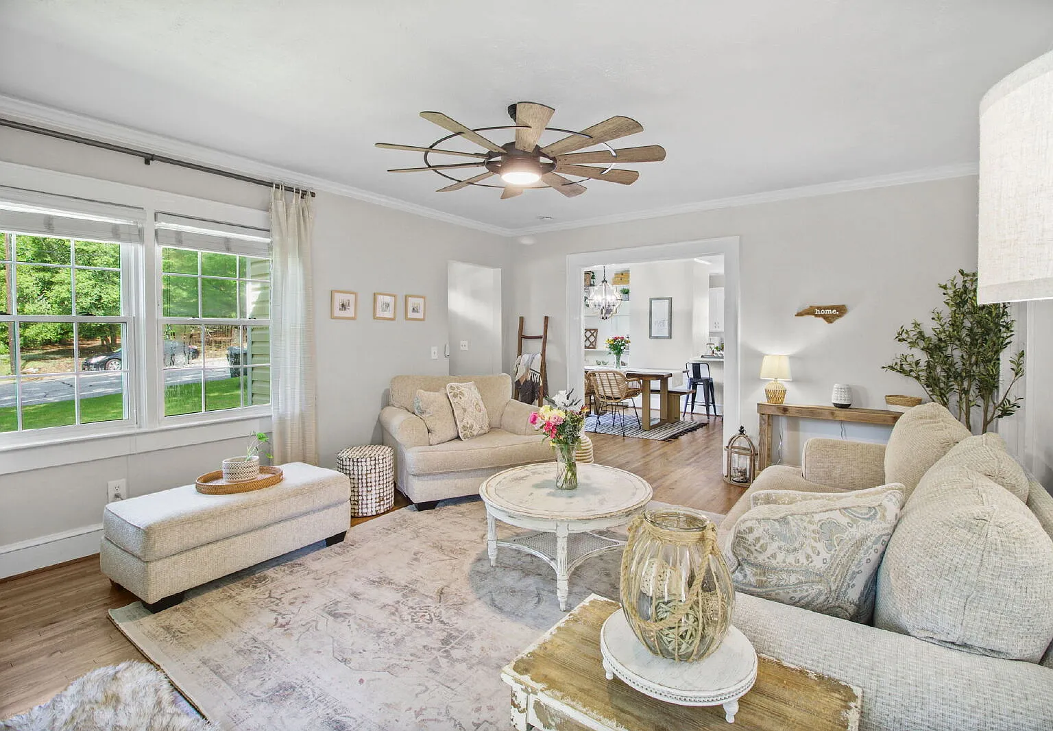 4 bed, 2.0 bath, 2025 sqft, $2,100 — Photo 4