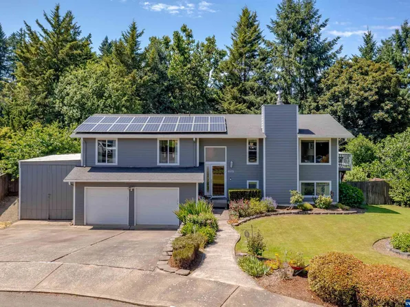 4175 Sunbeam Ct SE, Salem, OR 97302