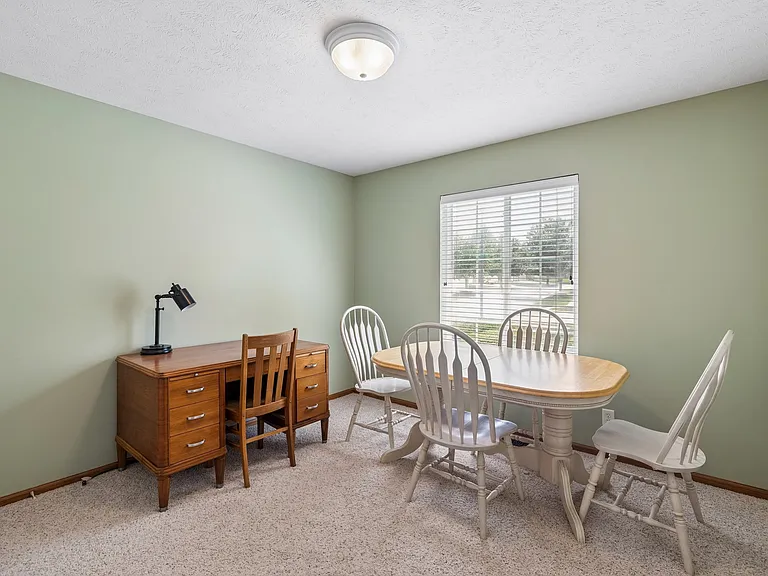 158 W Lombard Dr — Photo 13