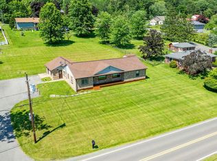 793 Red Ln, Danville, PA 17821