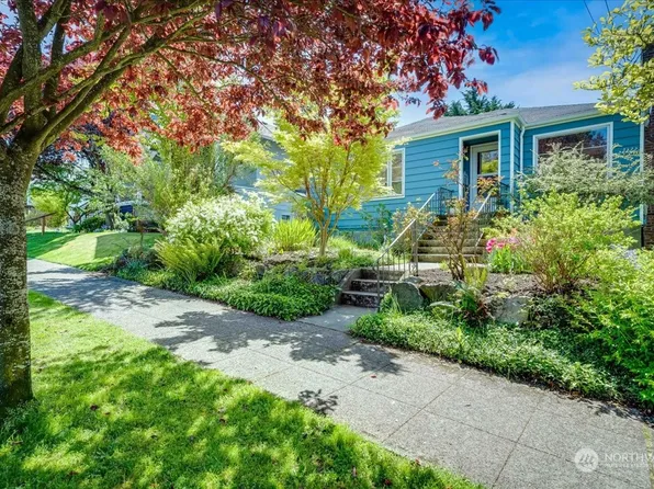 121 NW 75th Street, Seattle, WA 98117