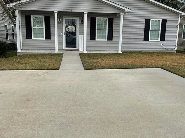 61 Baell Trace Ct SE, Moultrie, GA 31788