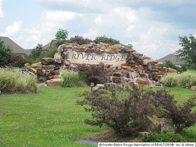 2nd image of 5098 Wildwood Dr