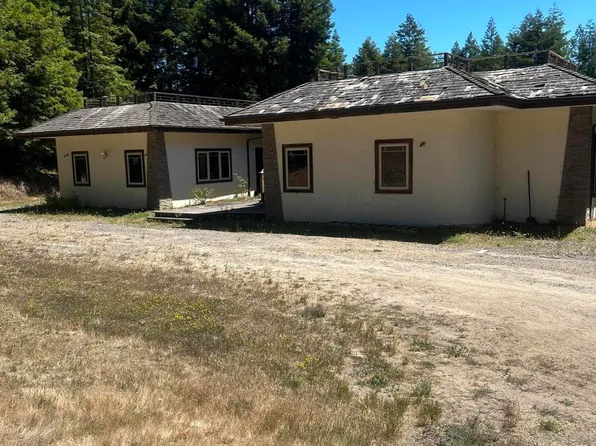 955 Dinsmore Ranch Rd, Rio Dell, CA 95562