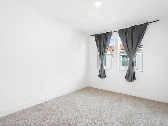 3rd image of 5301 E Commerce Way Unit 15101