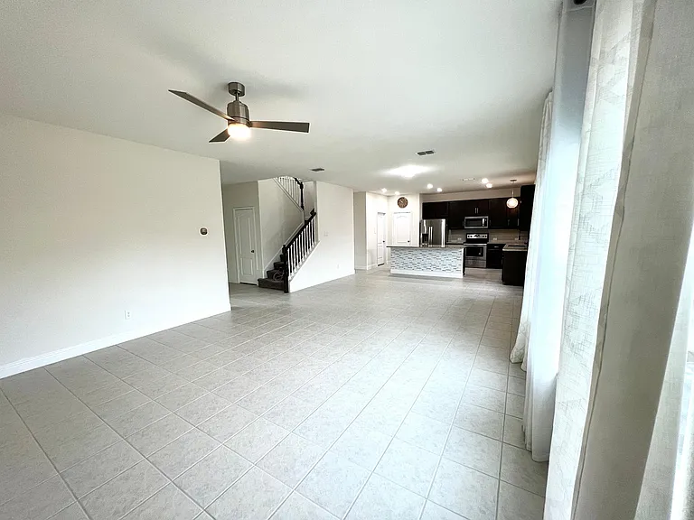 644 Fox View Dr — Photo 10