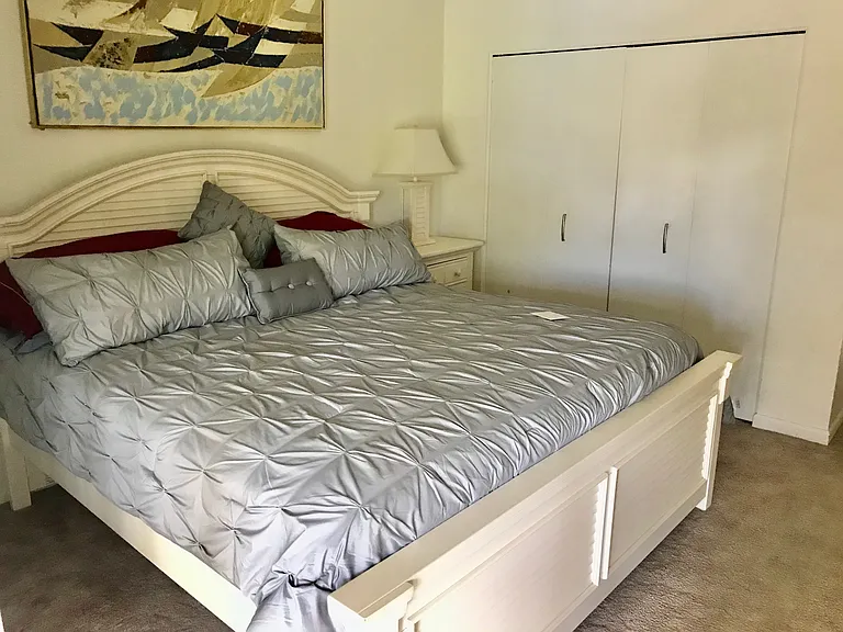 1529 Pelican Point Dr #HA-206 — Photo 1
