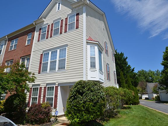 2nd image of 8836 Lew Wallace Rd