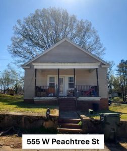 555 W Peachtree St, Woodruff, SC, 29388