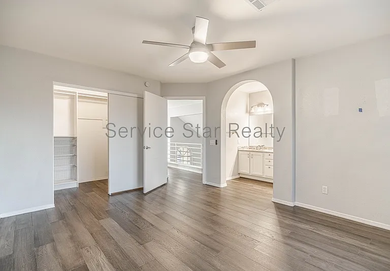 3801 E Orchid Ln — Photo 17