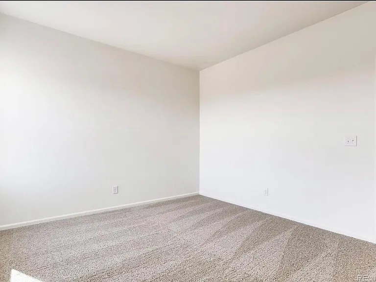 322 Maple St — Photo 20