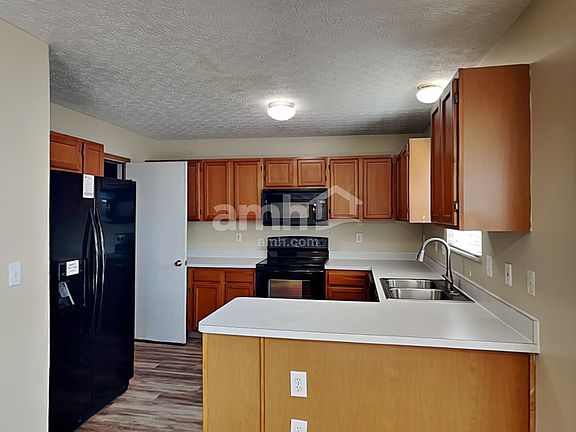 4th image of 1333 Sandrell Dr