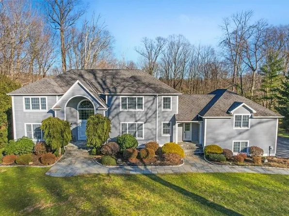 7 Adams Farm Road, Katonah, NY 10536