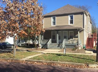506 N Elm St, Champaign, IL