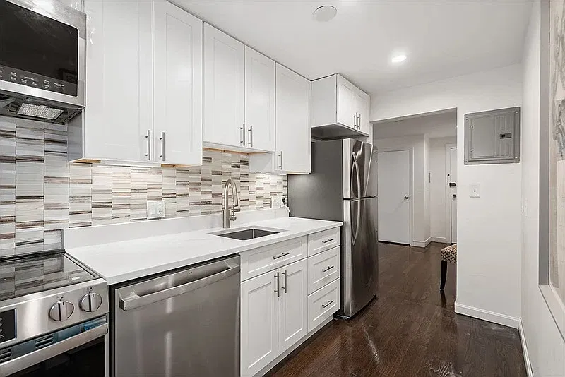 1 bed, 1.0 bath, 631 sqft, $1,740 — Photo 2
