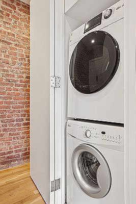5th image of 517 W 180th St APT 22