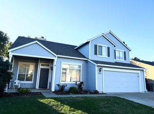 1073 Barnes Cir, Woodland, CA 95776