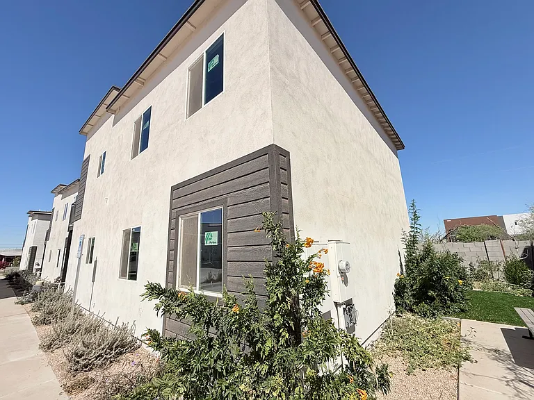 4037 S 12th St #5 — Photo 3