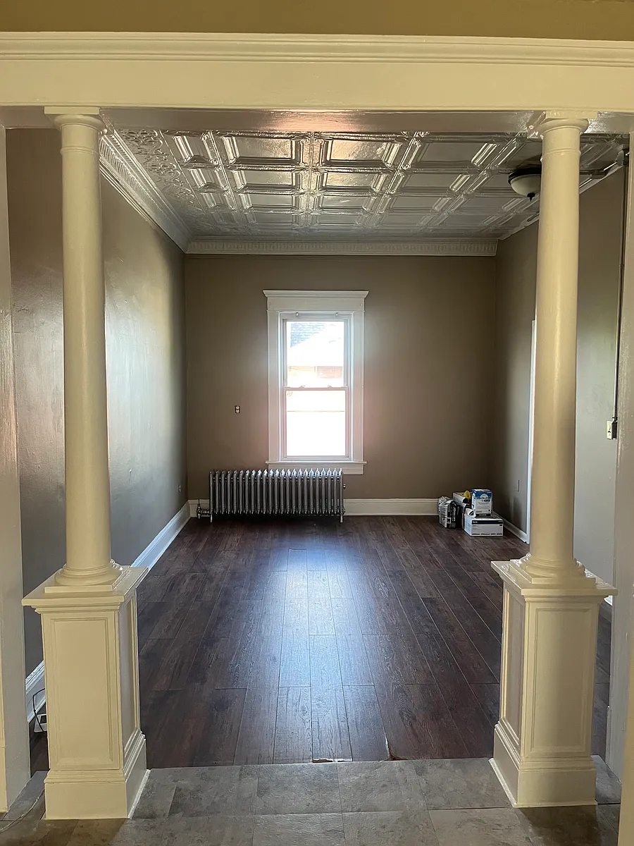 Building Photo - 339 Main St #X
