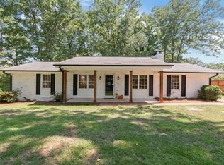 100 E Merlin Dr, Knightdale, NC 27545