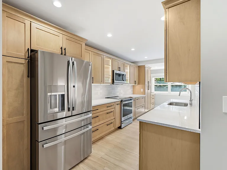 3601 Erie Ave #1 — Photo 9