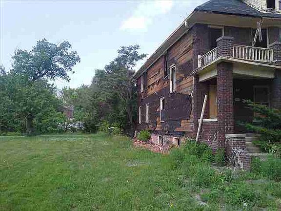 2999 Montclair