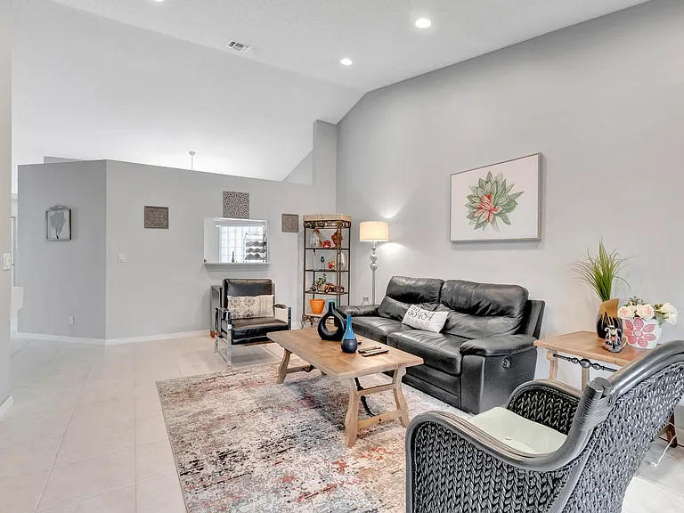 6129 Heliconia Rd — Photo 13