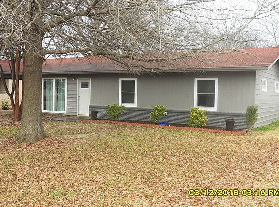 3rd image of 408 Wishon St