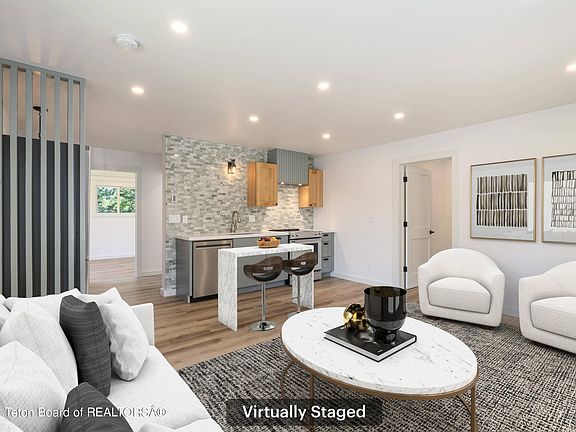 4th image of 3940 S Lake Creek Dr #11