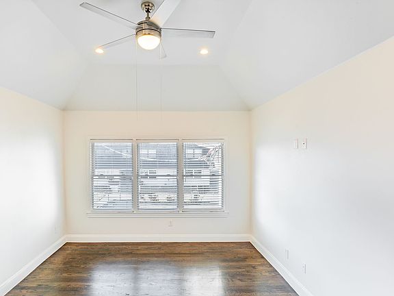 3rd image of 1519 Bennett Ave #Sjp-4928d