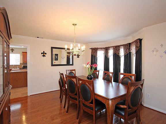 3rd image of 11401 Kay Ln