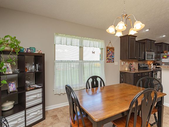 5th image of 362 Double Tree Dr