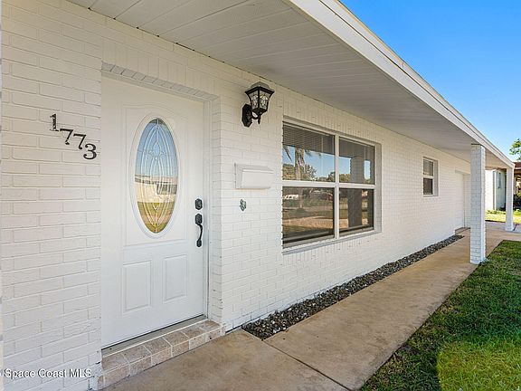 5th image of 1773 Ixora Dr W