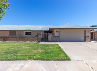 19217 N Signal Butte Cir, Sun City, AZ 85373
