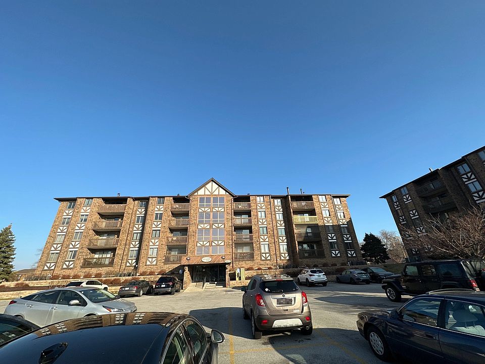 1st image of 10420 Circle Dr #Apt