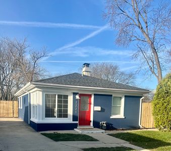 2221 Foster St, Evanston, IL, 60201