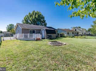 107 Golden Pond Cir, Stephens City, VA