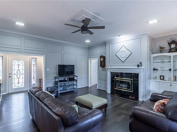 5th image of 2149 N Aspenwood Dr