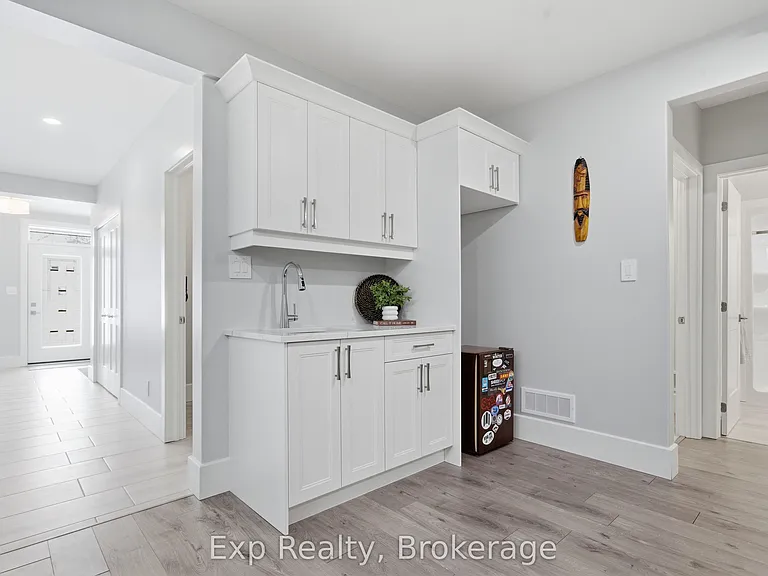 52 Meagan Ln — Photo 34