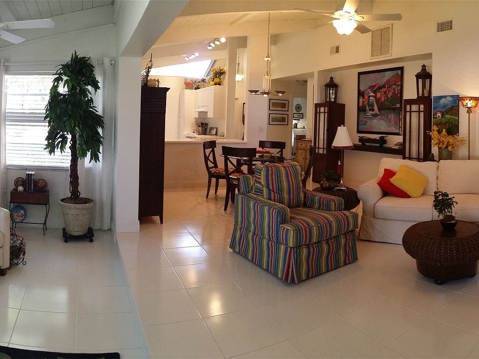 1st image of 100 Briarwood Cir
