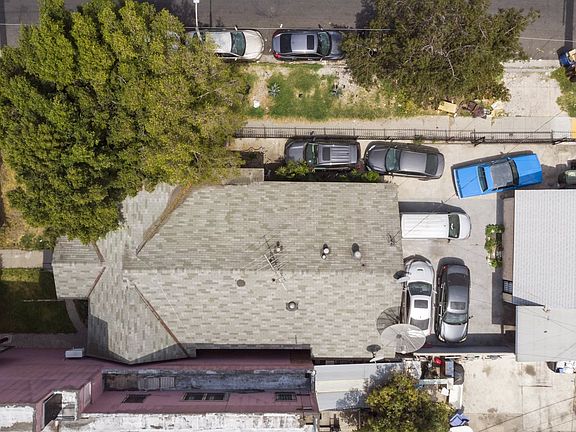2nd image of 6200 S Vermont Ave