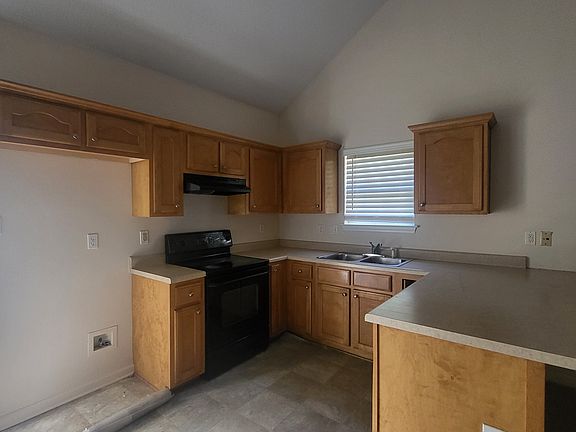 3rd image of 2843 Misty Briar Cv