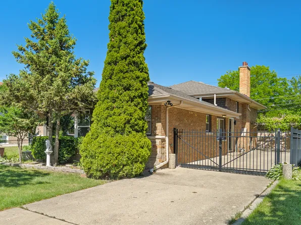 6439 N Drake Ave, Lincolnwood, IL 60712
